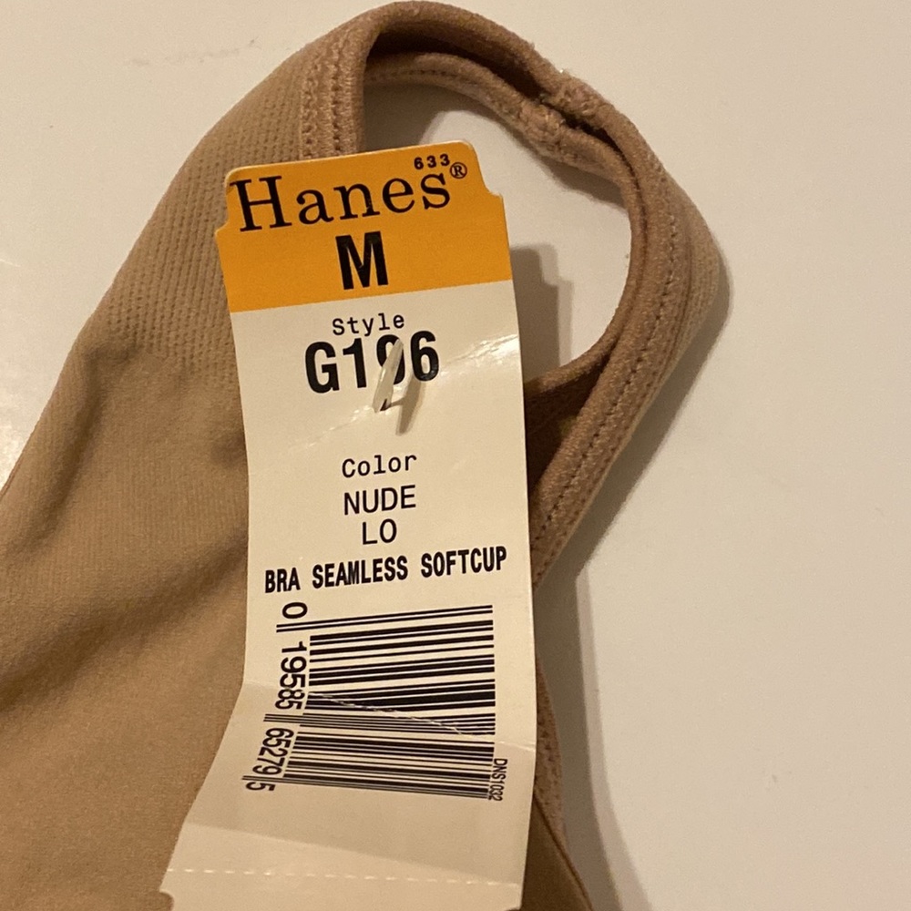 3/$30* NWT Medium Hanes Nude Seamless Softcup Bra Sleep SoftComfortable Bralette - Picture 2 of 8